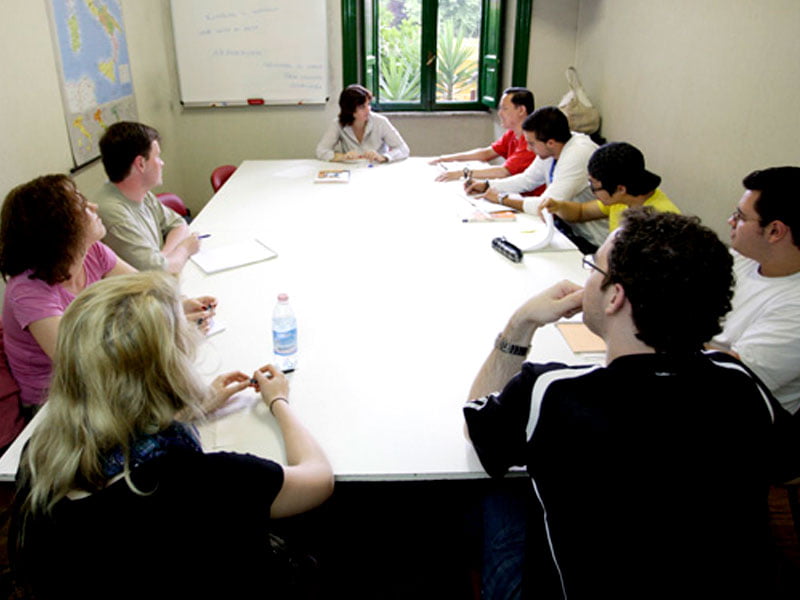 native Italian teachers in our Italian language institute in Rome teaching Italian to foreign students