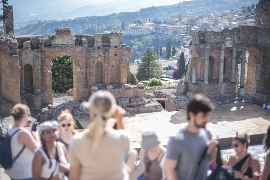 Learn Italian language and dive in Taormina Sicily